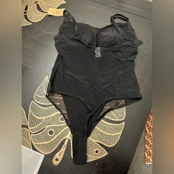 NWT Popilush Shapewear Bodysuit Tummy Control Mesh Bodysuits with Built in Bra - Picture 7 of 8